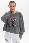 Stone Washed Ghost TreeWomen Cropped Sweatshirt