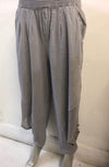 WOMEN ELASTIC WAIST BUTTON DETAIL COTTON TROUSER